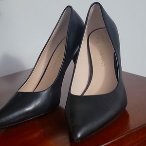 Shoe high heel Niine West Size 7  good condition